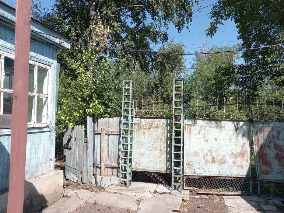 Продам дом(шпальный)