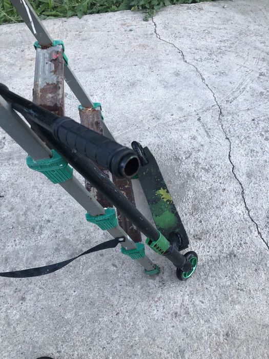 Трюковой самокат