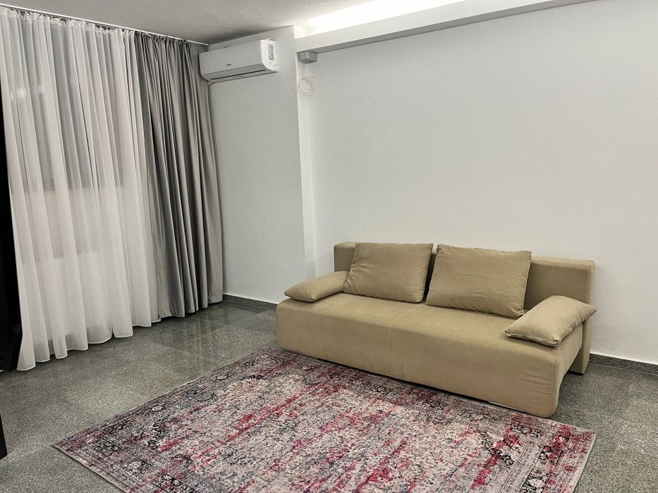 Ofer spre vânzare apartament 2 camere