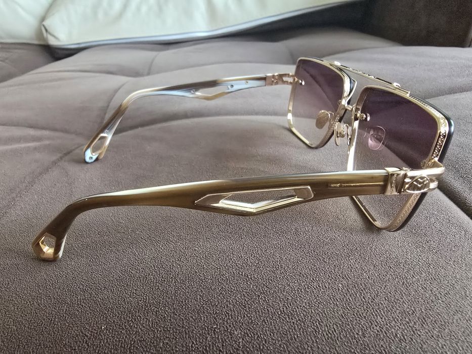 Слънчеви очила на марката майбах