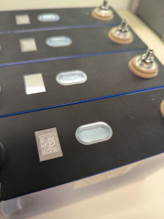 LiFePo4 акумулаторна батерия 12.8v 100ah