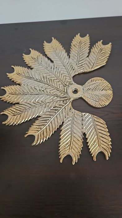 Păun cu pietre de agat