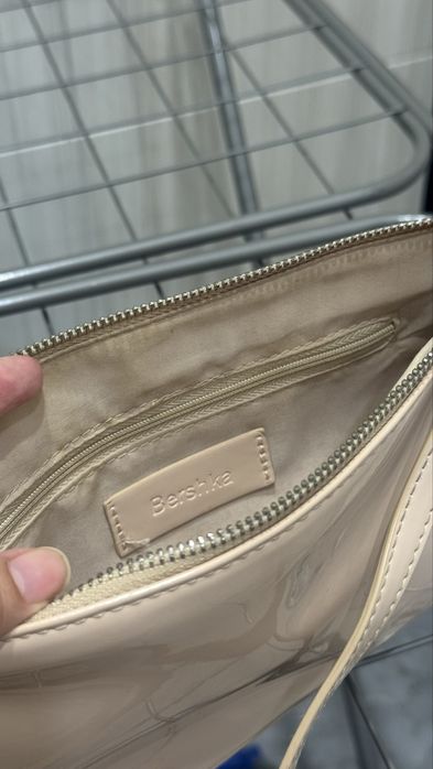 сумка женская Bershka