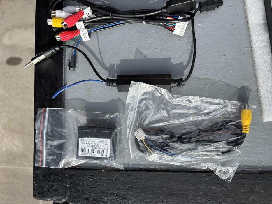 Продавам навигация за Фолксваген.