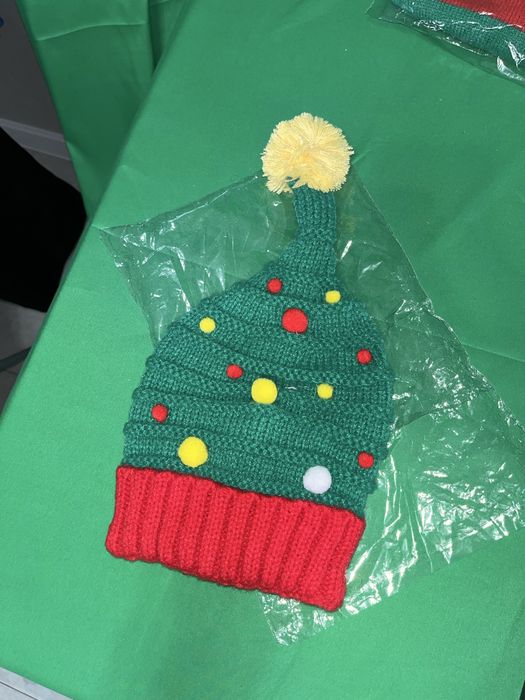 Шапка новогодняя