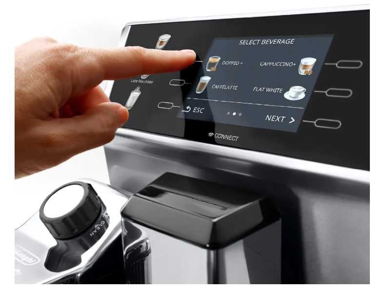 Кофемашинка Delonghi в отличном состоянии
