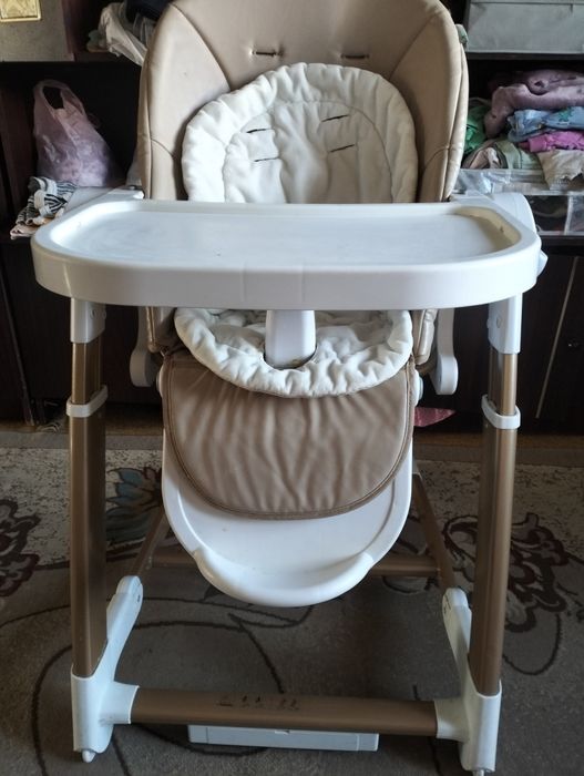 Детский стул для кормления