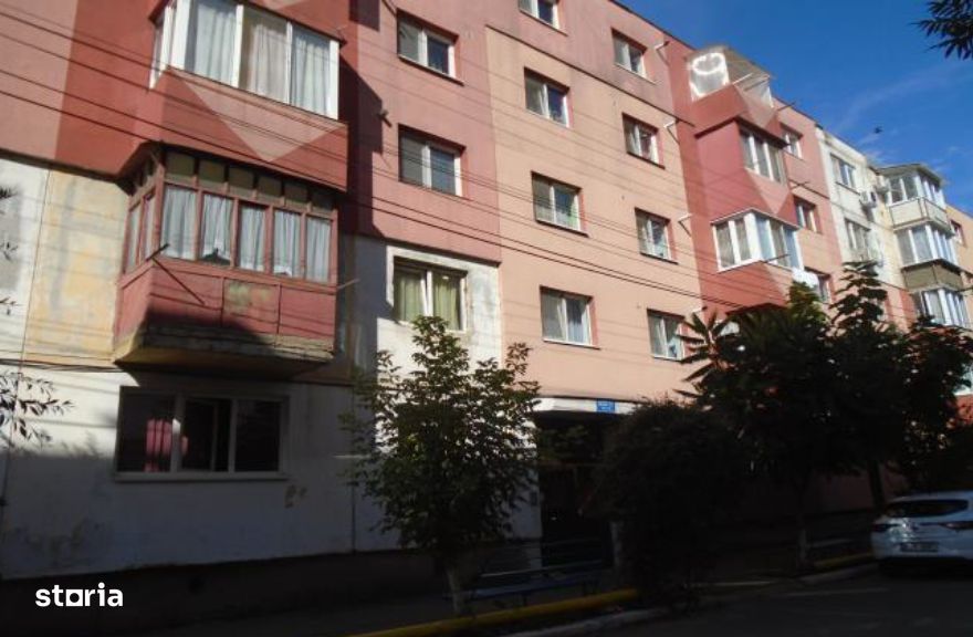 cota 3/8 din apartament cu 2 camere- loc. Campia Turzii, jud. Cluj