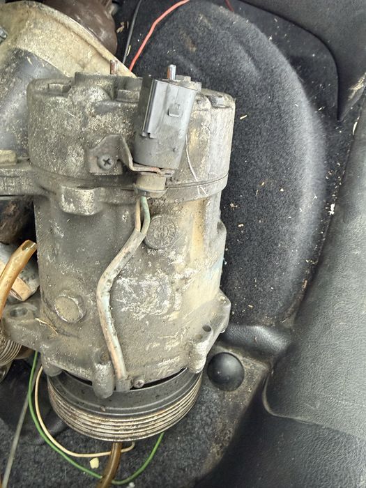 Compresor clima aer conditionat golf 4 sharan motor 1.9 tdi axr asz at