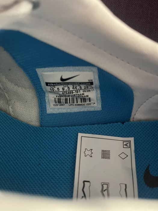 Маратонки NIKE и ADIDAS