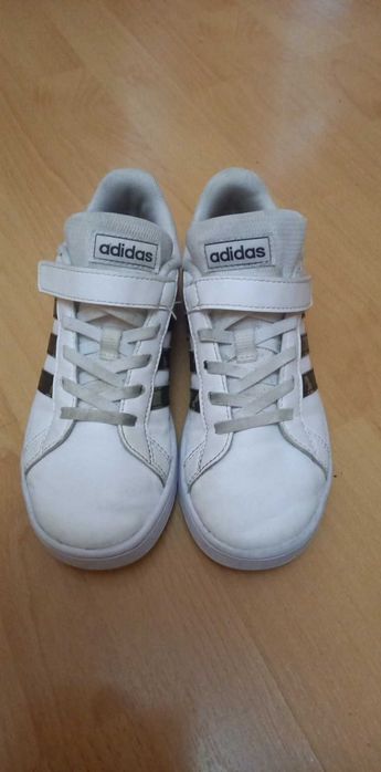Маратонки Adidas, № 34.