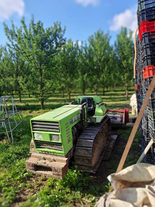 Vand tractor senilat fiatagrifuul