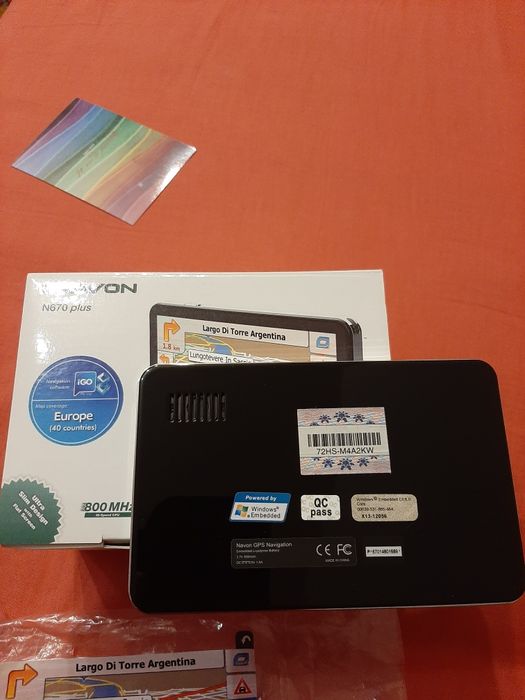 Vând navigatie GPS Navon