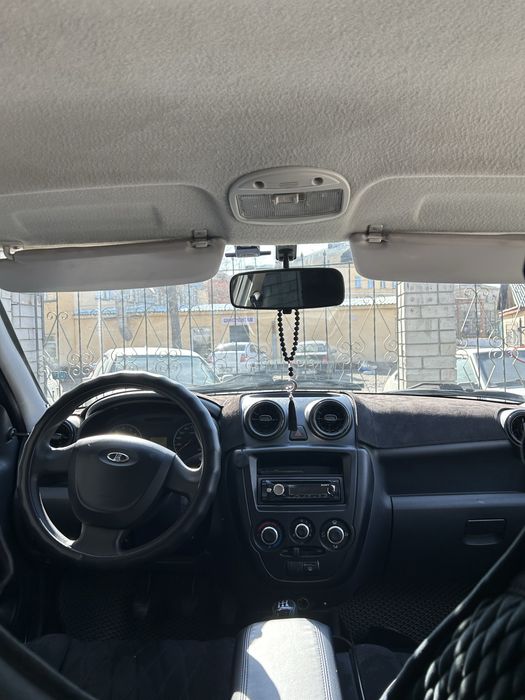 Продам машину LADA GRANTA