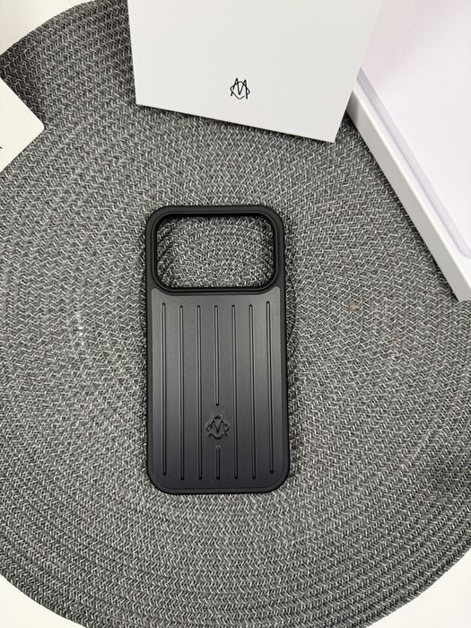 Rimowa Iphone 17 Pro Case MagSafe