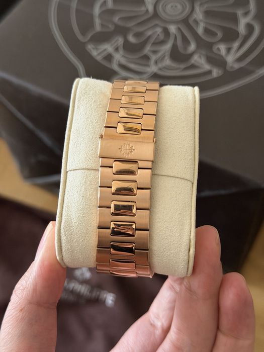 Часы Patek Philip Nautilus
