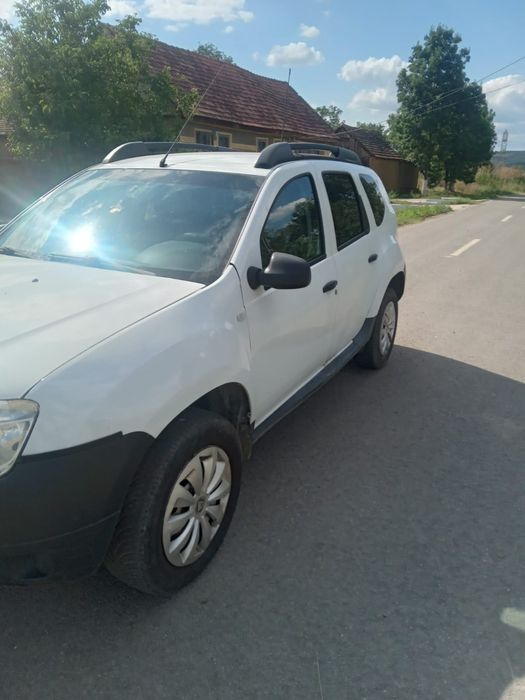 Autoturisme Dacia Duster an fabricație 2012