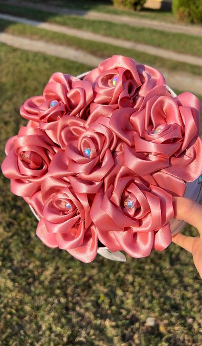 Flori făcute manual