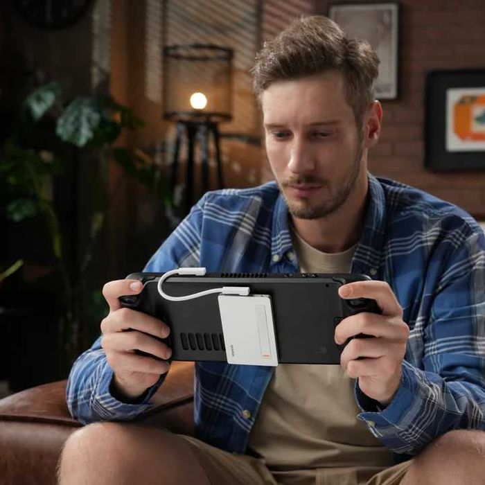 Sharge Disk Plus - новейший внешний SSD-накопитель