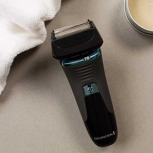 Водоустойчива самобръсначка Remington Ultimate XF8705 , Работа 60 мин.