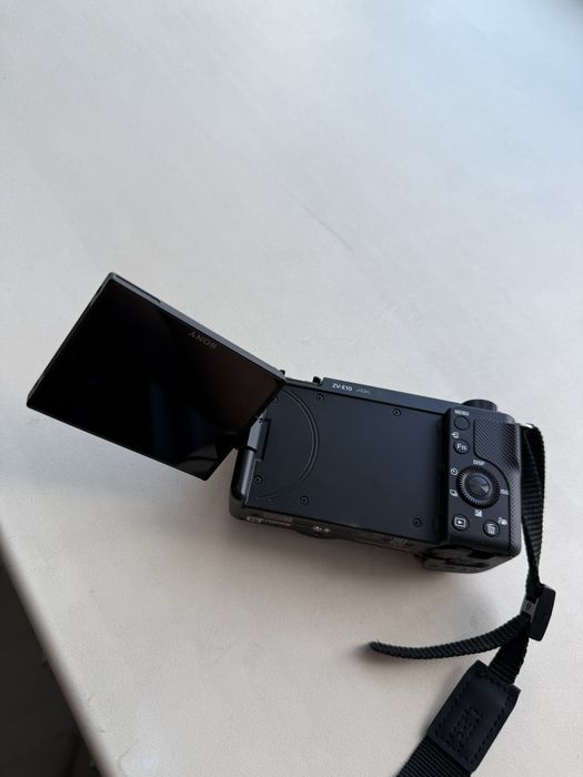 Sony ZV e10 камера