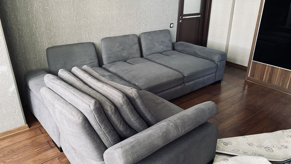 Диван оте жаксы жағдайда