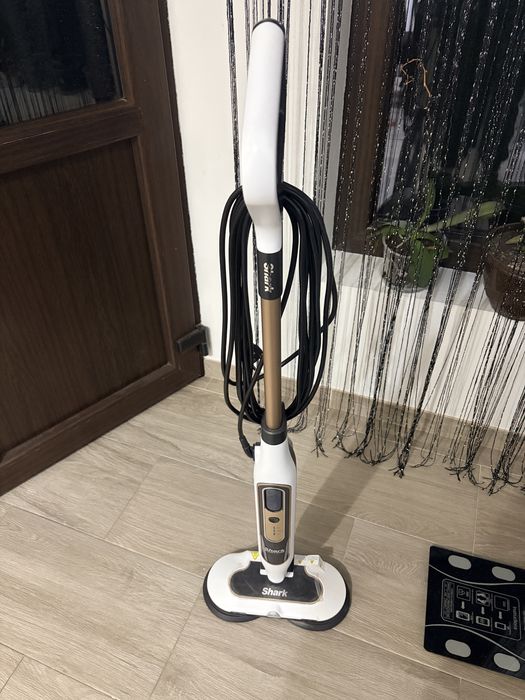 Mop  cu aburi Shark