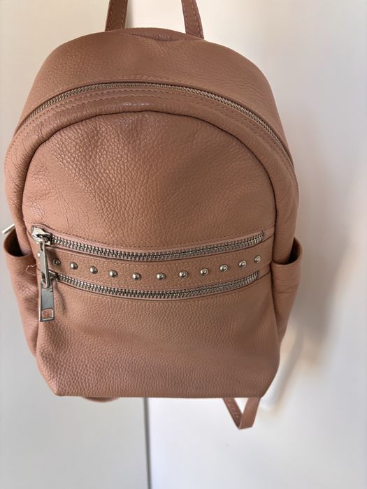 Rucsac/ Ghiozdan roz - piele naturala - made in Italy