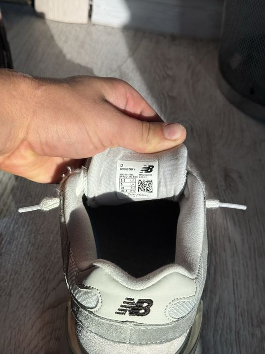 New Balance 9060GRY(сиви) 38 номер
