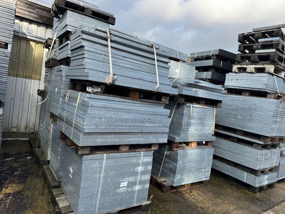 Gratare metalice galvanizate