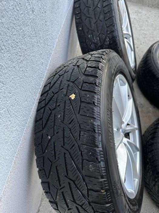 Bmw G30 G31 Джанти с гуми Зимни 17 ки