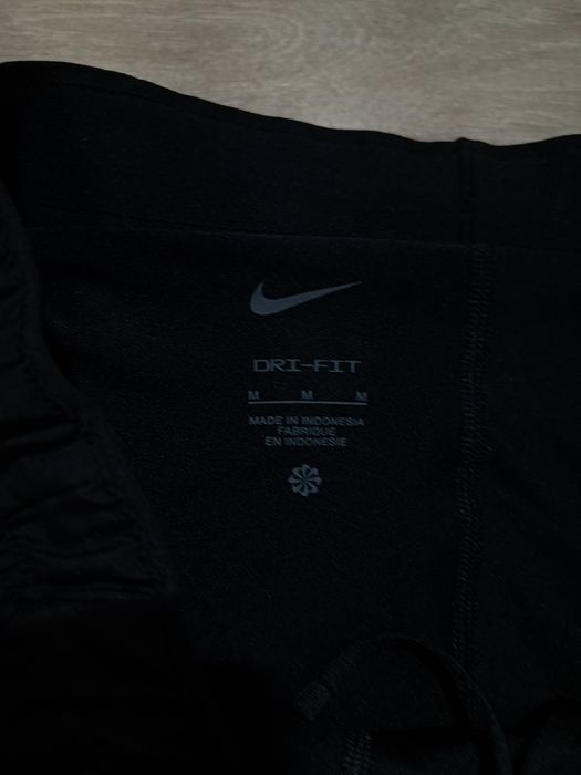 Pantaloni Nike marime M