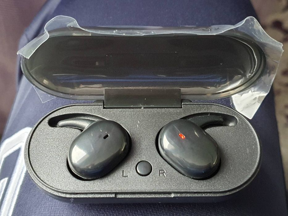 Спортни безжични слушалки с микрофон