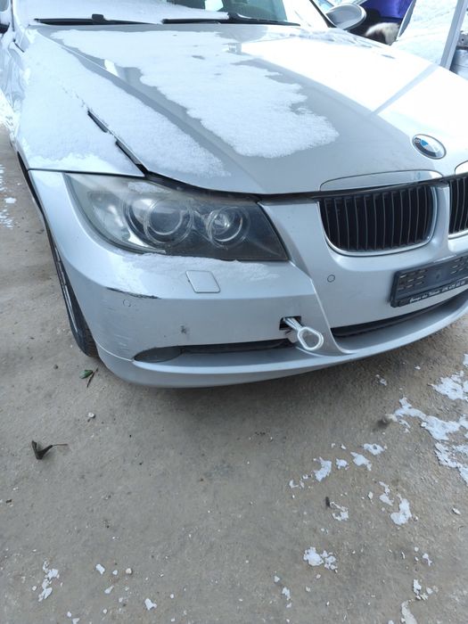 Vând faruri xenon BMW e90, e91 nonfacelit
