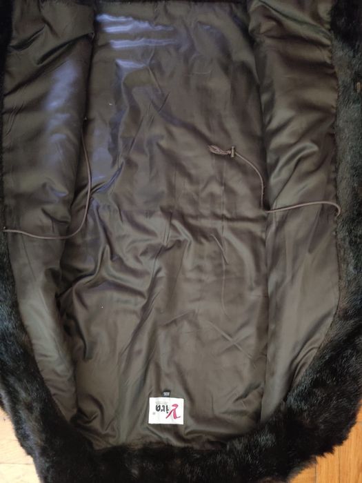 De vânzare haină de blană ecologică