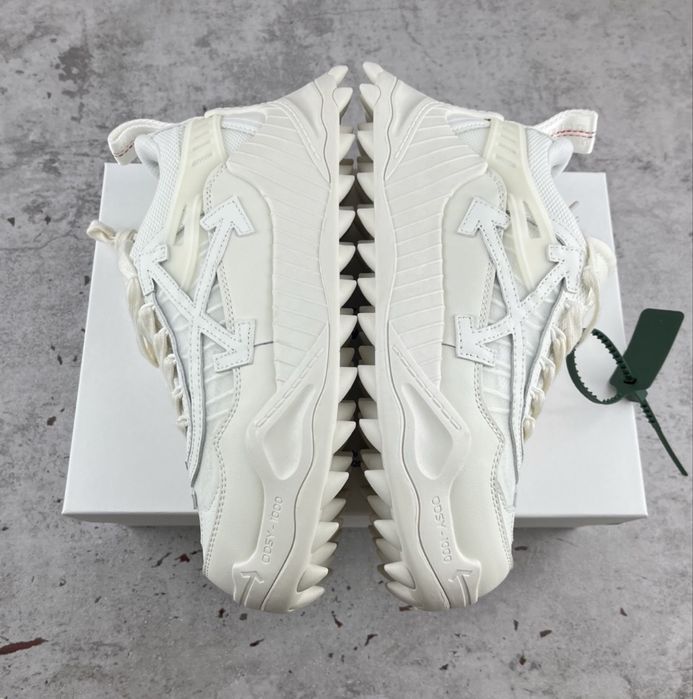 Off-White Odsy 1000