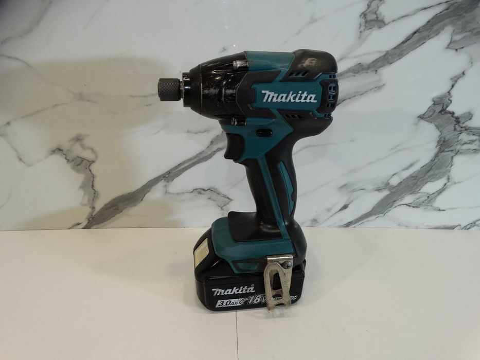 Makita DTD 129 - Акумулаторен импакт драйвер 160 Нм