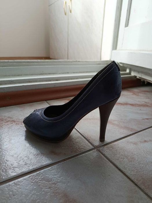 Pantofi și ghete noi masura 36