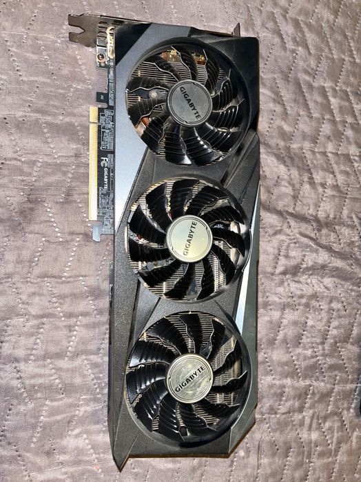 Nvidia RTX 3070 8 gb