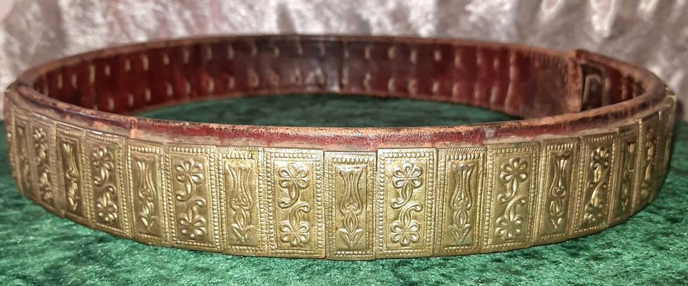 Автентични стари  сребърни пафти с колан