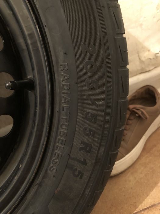 Диск покрышка комплект 15