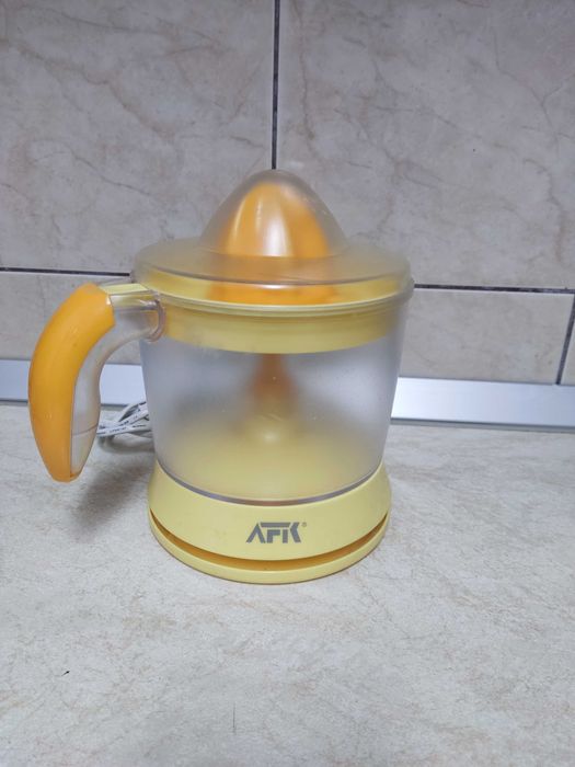 Storcator electric AFK pentru  citrice, capacitate 1 litru