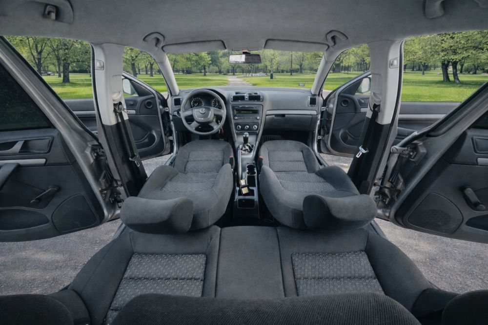 Škoda Octavia Facelift II 2010 | 1.9 TDI |Manual Numere zoll valabile