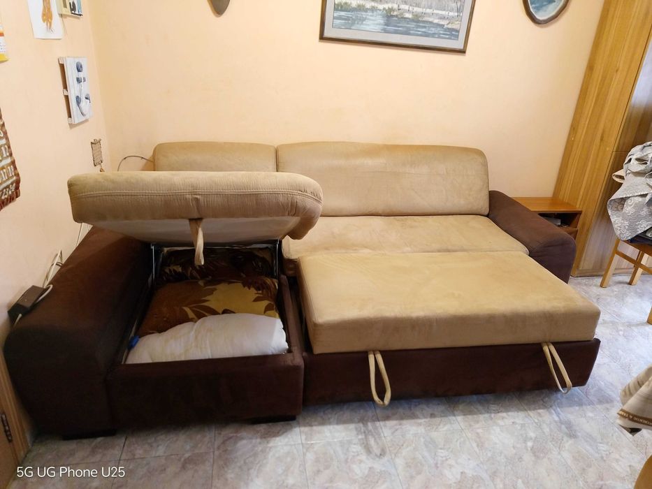 Продавам ъглов диван