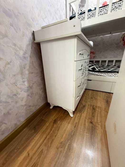 Продается детский пеленальный столик комод в отличном состоянии