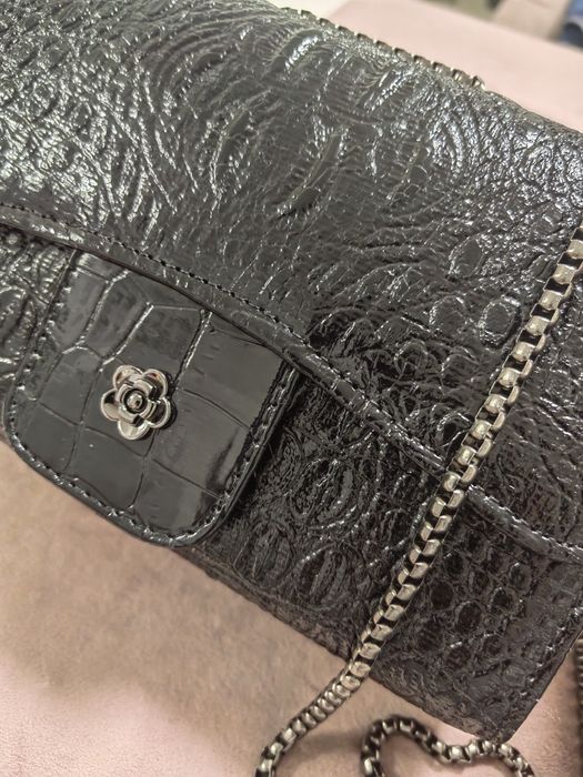 Малка черна Чанта