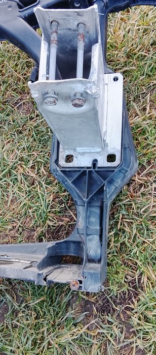 Trager / panou frontal audi a4 b8.5