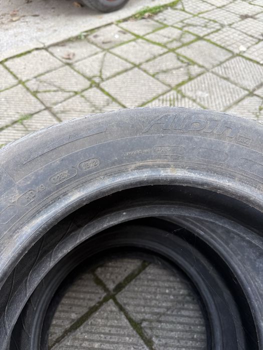 215 60 16 MICHELIN дот1812 зимни