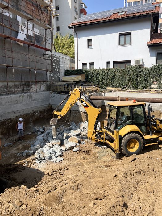 Demolari Excavatii Transport Agregate Inchirieri utilaje