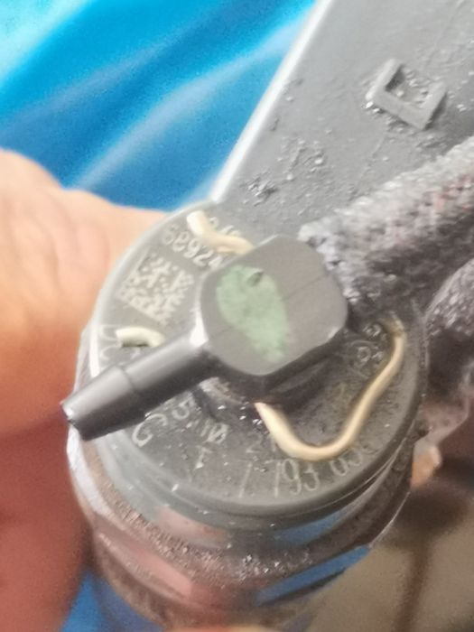 injectoare  e61 e60 e 90 2.0d 163k